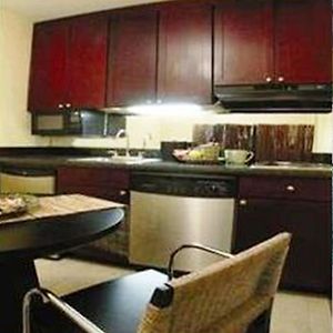 Queen Suite